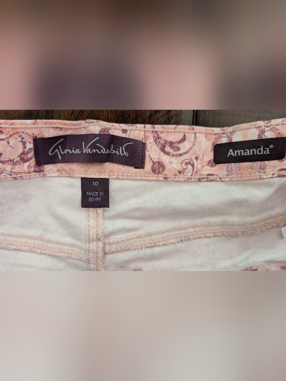 NEW Gloria Vanderbillt Amanda Slimming Jean Women's Rosy Pink Roman Scrolls NWT! - Picture 15 of 16
